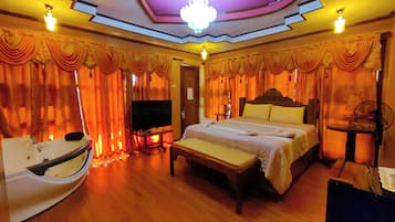 Suite – honeymoon | Skrivebord, wi-fi (inkludert) og sengetøy