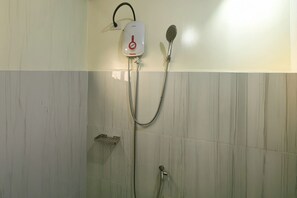 Junior Double Room | Bathroom