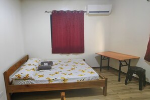 Free WiFi, bed sheets - Summer Wind Pension House El Nido (El Nido)
