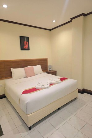 슈피리어룸 | 책상, 암막 커튼, 무료 WiFi, 침대 시트