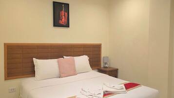 Superior kamer | Een bureau, verduisterende gordijnen, gratis wifi, beddengoed