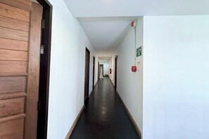 Lobby - Stay Here Hostel (Chiang Mai)