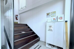 Lobby - Stay Here Hostel (Chiang Mai)