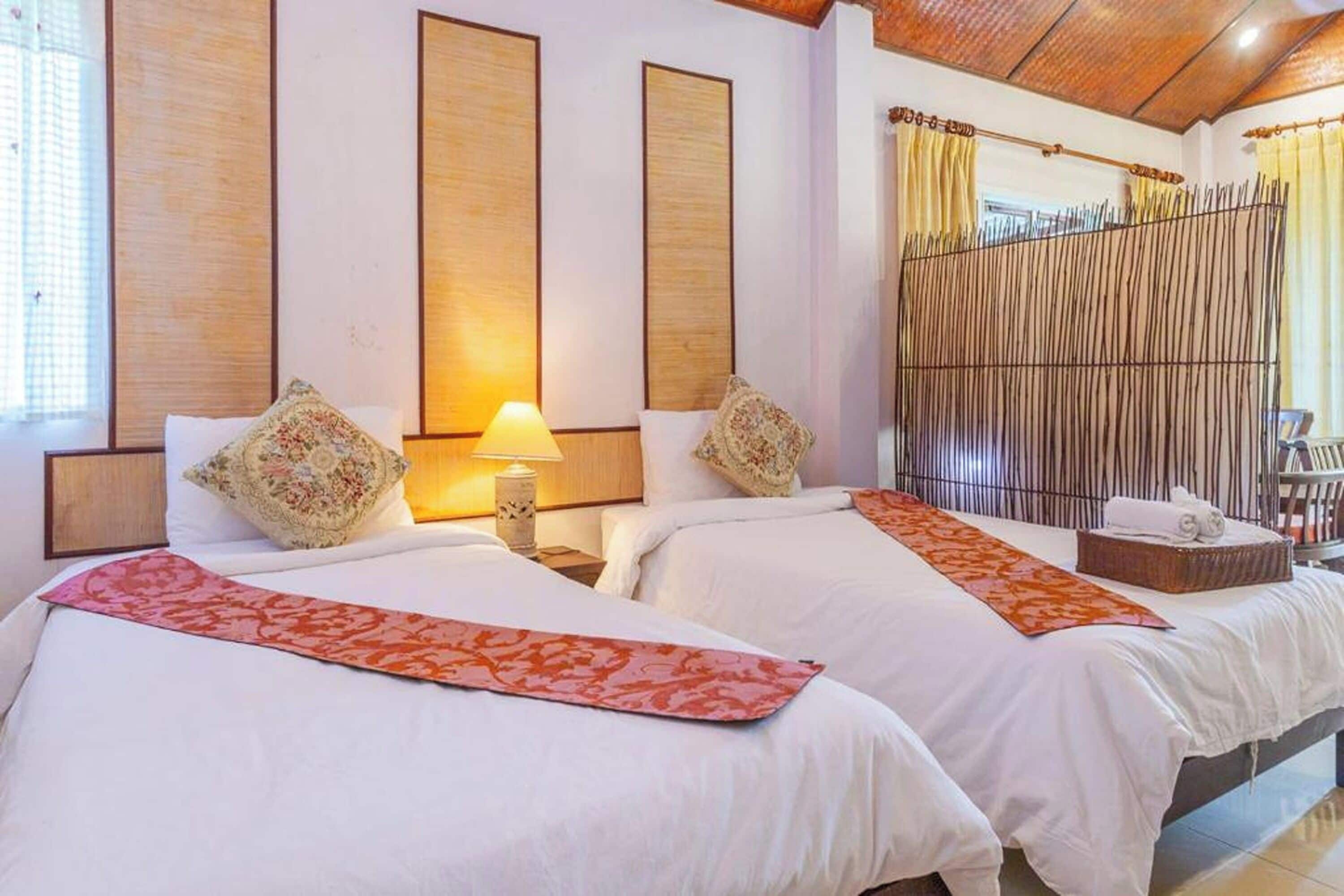 Standard Twin Room | In-room safe, desk, free WiFi, bed sheets