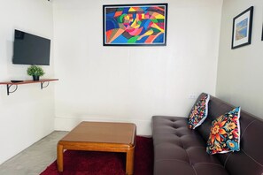 Suite | Free WiFi, bed sheets - Camp Saint John Hotel La Union (San Juan)