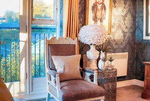 Interior - Perfect Booking | Central, Stylish and Comfortable (Kent)