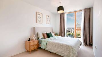 3 chambres, fer et planche Ă repasser, Wi-Fi, draps fournis