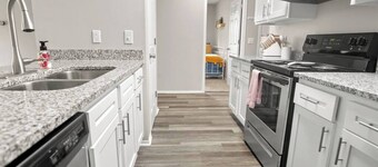 Paws & Relax: Fayetteville Family-Friendly Haven