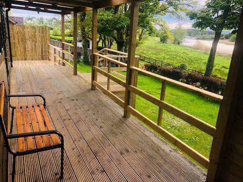 Riverside Cabin | Cavan Lakes | Fishing | Pet Friendly