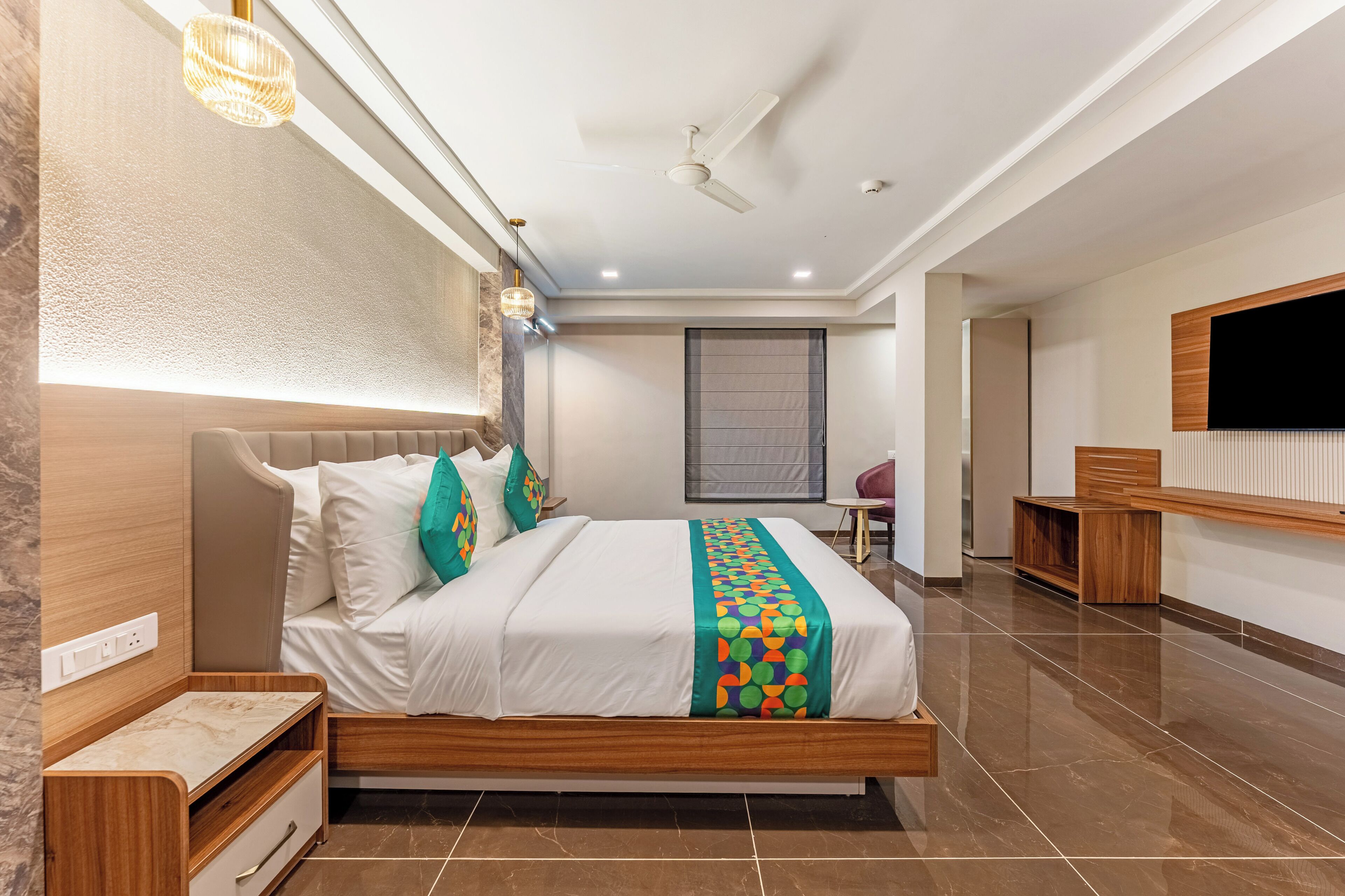 Premium-Doppelzimmer | Bügeleisen/Bügelbrett