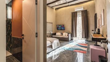 Chambre Quadruple Classique, balcon, vue ville