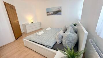 2 Schlafzimmer, WLAN, Bettwäsche