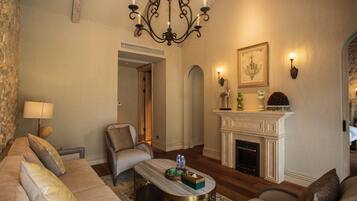 Premium bedding, down comforters, individually decorated