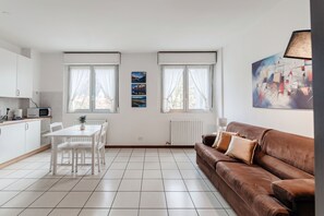 Living area - Lucia's Home (Como)