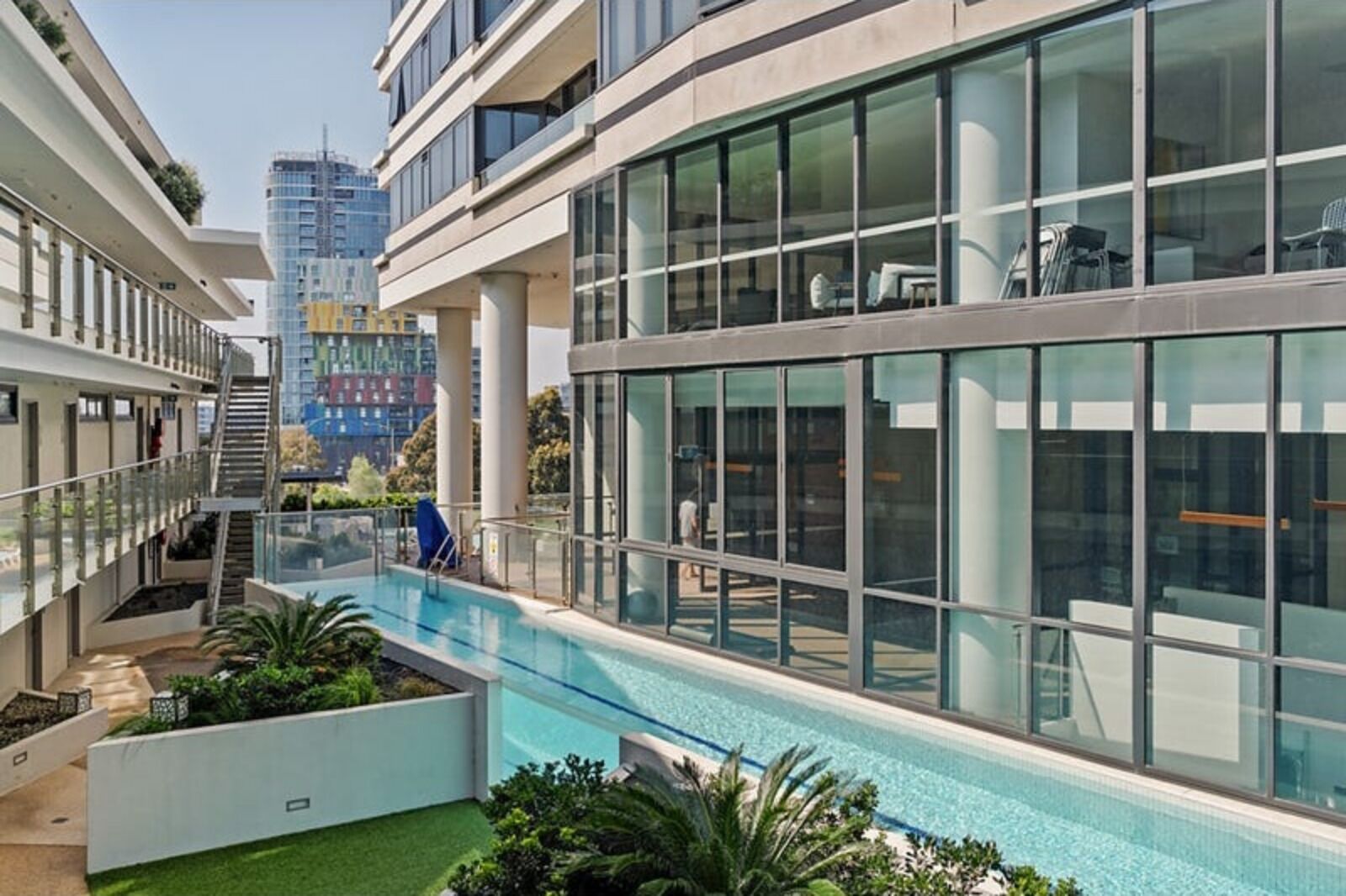 屋外プール、温水プール