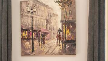 Perushuoneisto | Silitysrauta/-lauta, ilmainen Wi-Fi