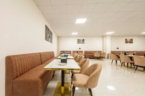 Restaurant - Treebo Accent Park and  Banquet (Noida)