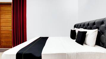 Free WiFi, bed sheets