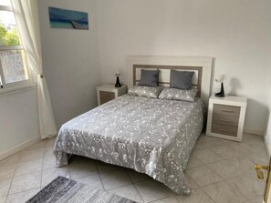 2 bedrooms, free WiFi, bed sheets - Pueblo Primavera With sea Views (San Miguel de Abona)