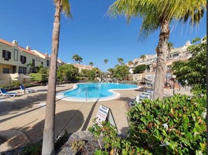 Pool - Pueblo Primavera With sea Views (San Miguel de Abona)