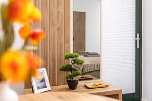 1 室のベッドルーム、WiFi、ベッドシーツ
