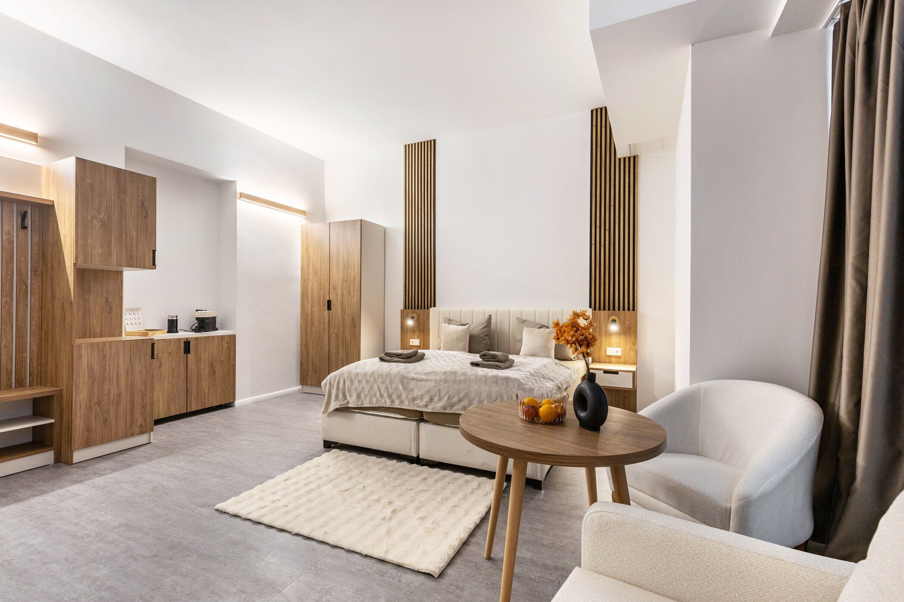 1 camera, Wi-Fi, lenzuola