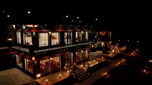 Perincian bahagian luar