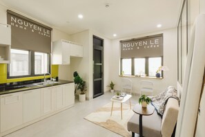 Standardlejlighed - 1 soveværelse - balkon - byudsigt | Skrivebord, gratis Wi-Fi