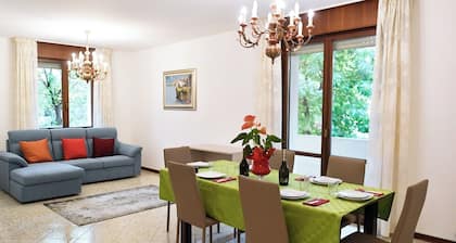 Spacious apartment in center Abano Terme, WIFI and free parking.