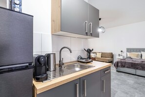 Interior - Smart Home Studio | Near Ku’damm Living Apartment 2 – Modern Comfort in Berlin (Berlin)