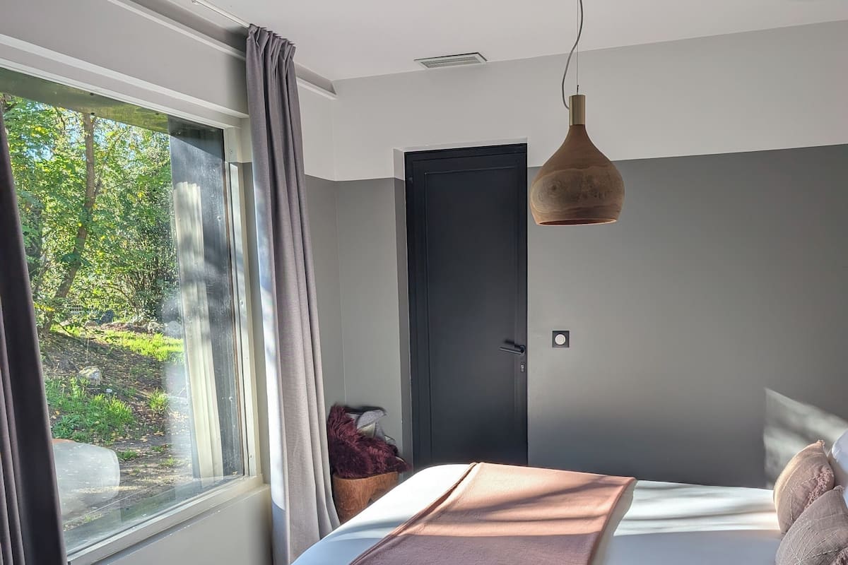 شاليه فاخر - بمنظر للمنتزه - في منطقة الحديقة | ستائر تعتيم وواي فاي مجانًا