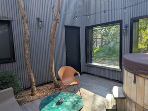 Lodge Tigre & Spa & Dîner - Access to the zoo | Terraza o patio