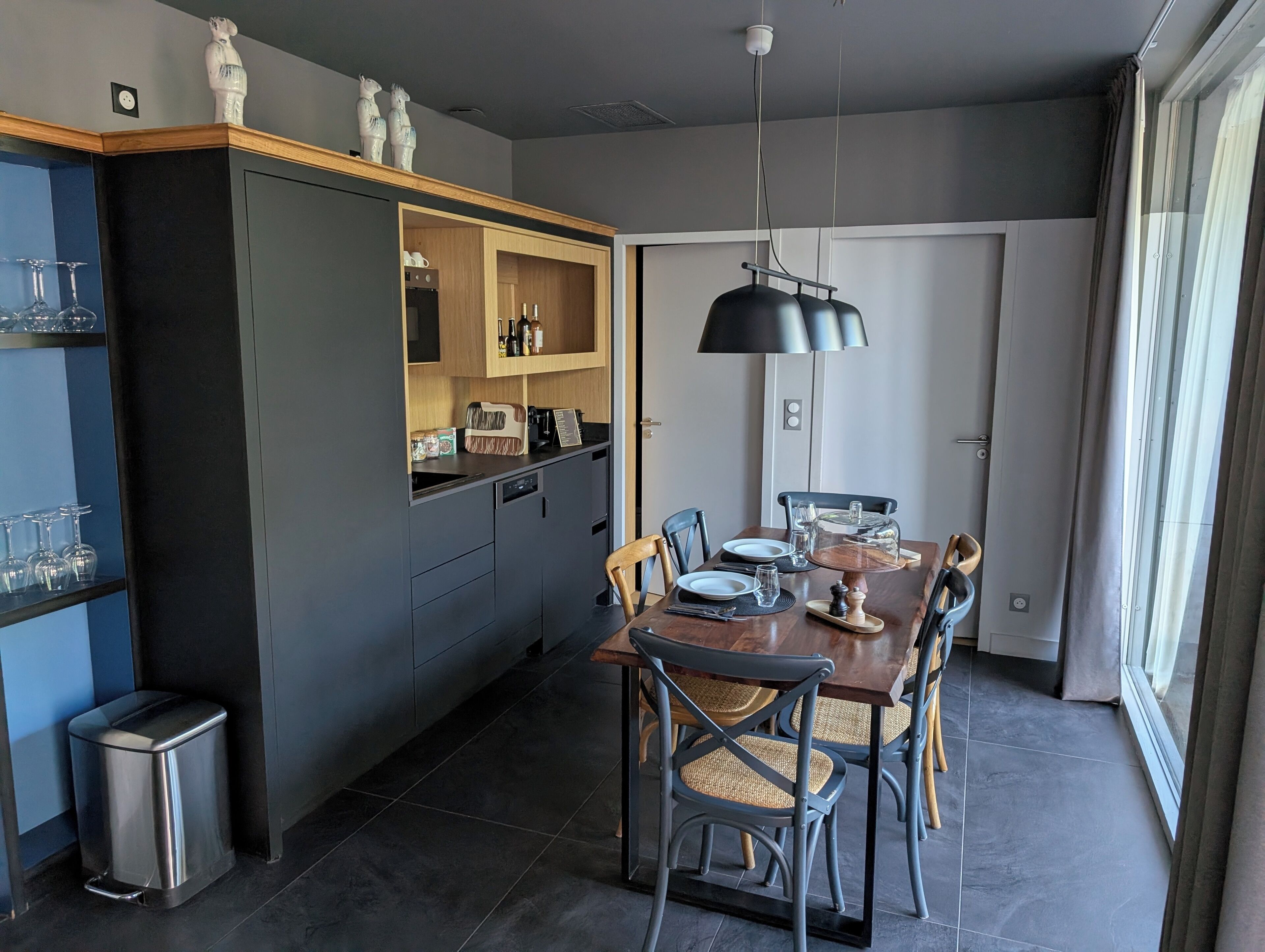 Lodge Jaguars & Spa & Diner - Acess to zoo | Private kitchen | Espresso maker, coffee/tea maker, electric kettle, highchair