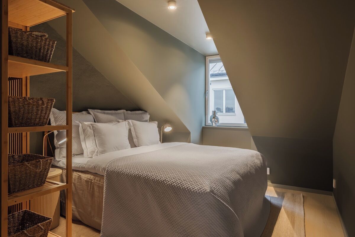 4 bedrooms, WiFi, bed sheets