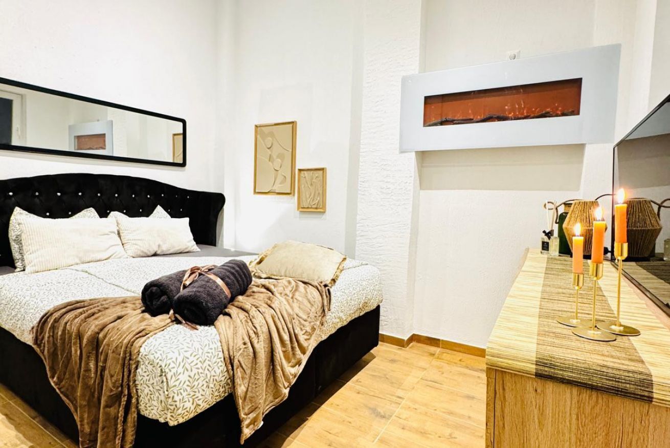 1 Schlafzimmer, Schreibtisch, Bügeleisen/Bügelbrett, Bettwäsche