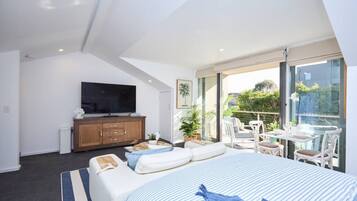 1 chambre, fer et planche Ă repasser, Wi-Fi, draps fournis