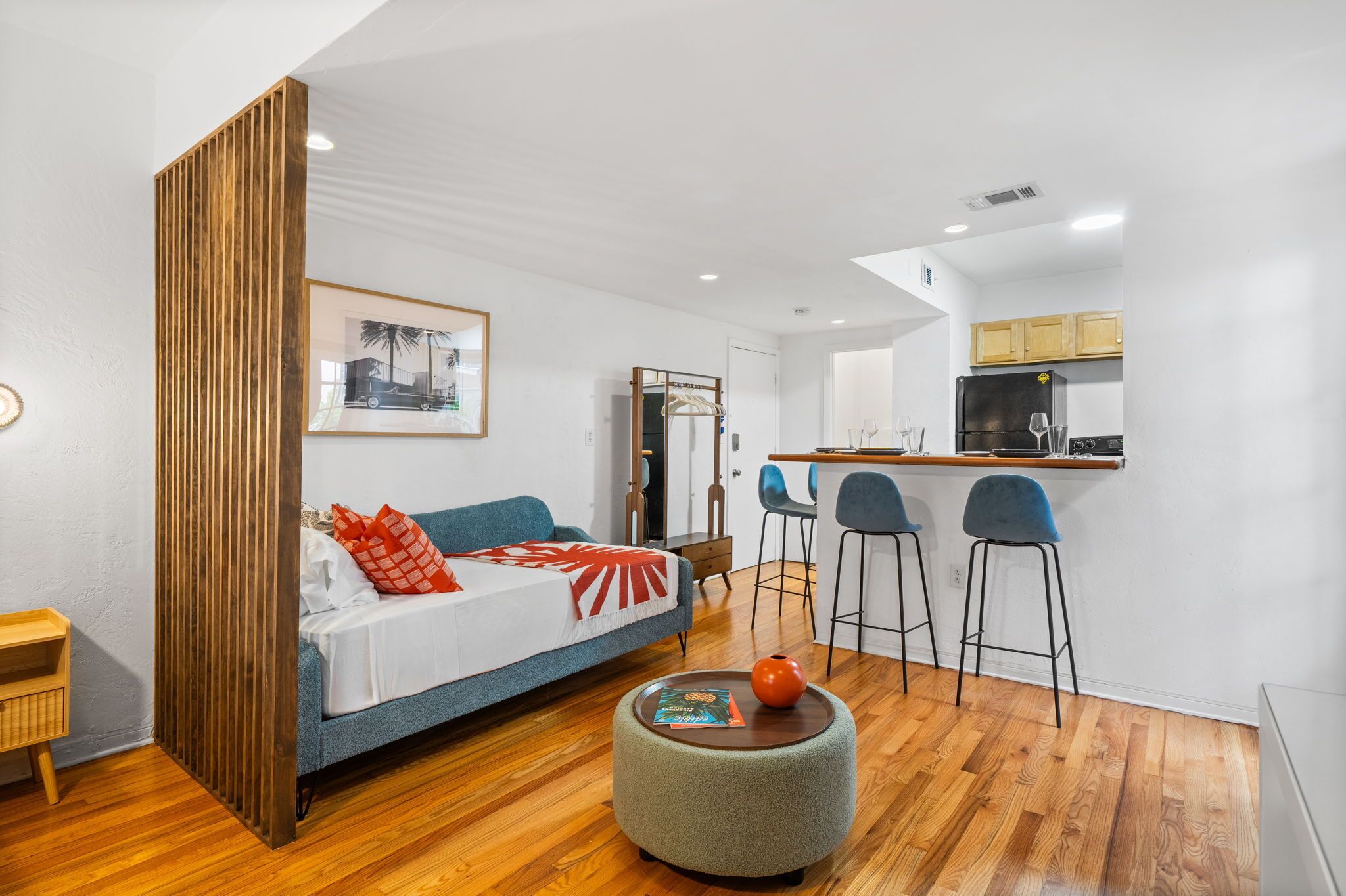 Exclusive Studio, Patio | Living area | 50-inch Smart TV with digital channels