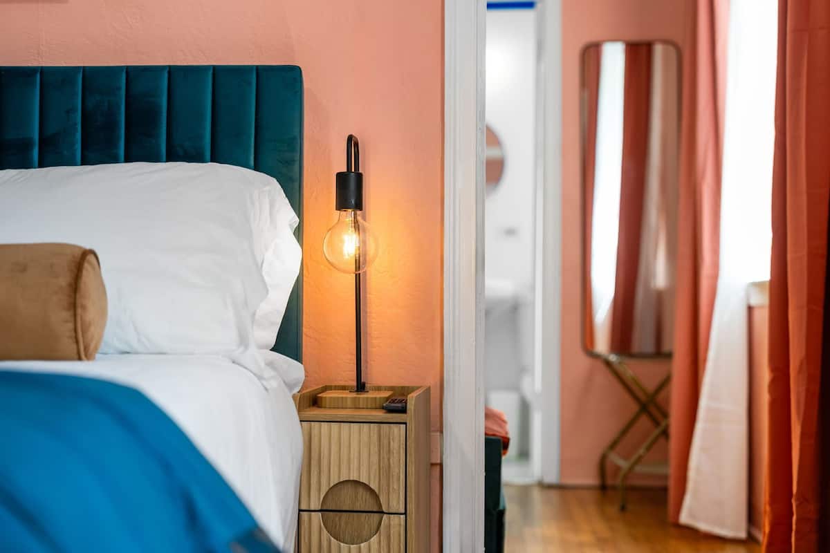 Family Suite (Unit 08-09) | Blackout drapes, iron/ironing board, free WiFi