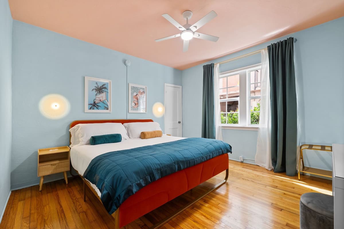 Basic Double Room (Unit 02) | Blackout drapes, iron/ironing board, free WiFi