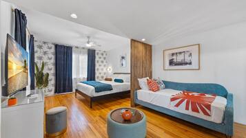 Studio Exclusif, patio