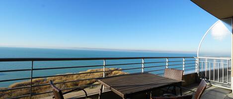 Gold Penthouse Apartment | Näkymä parvekkeelta