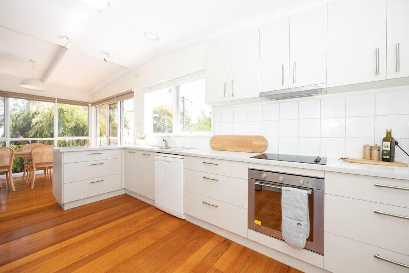 Réfrigérateur, lave-vaisselle