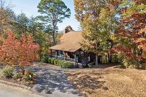 Exterior - Firefly Holler by Beyond Expectations: Dog Friendly 3BR Cabin w/ Hot Tub & Views (Pigeon Forge)