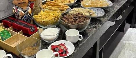 Petit déjeuner buffet compris tous les jours