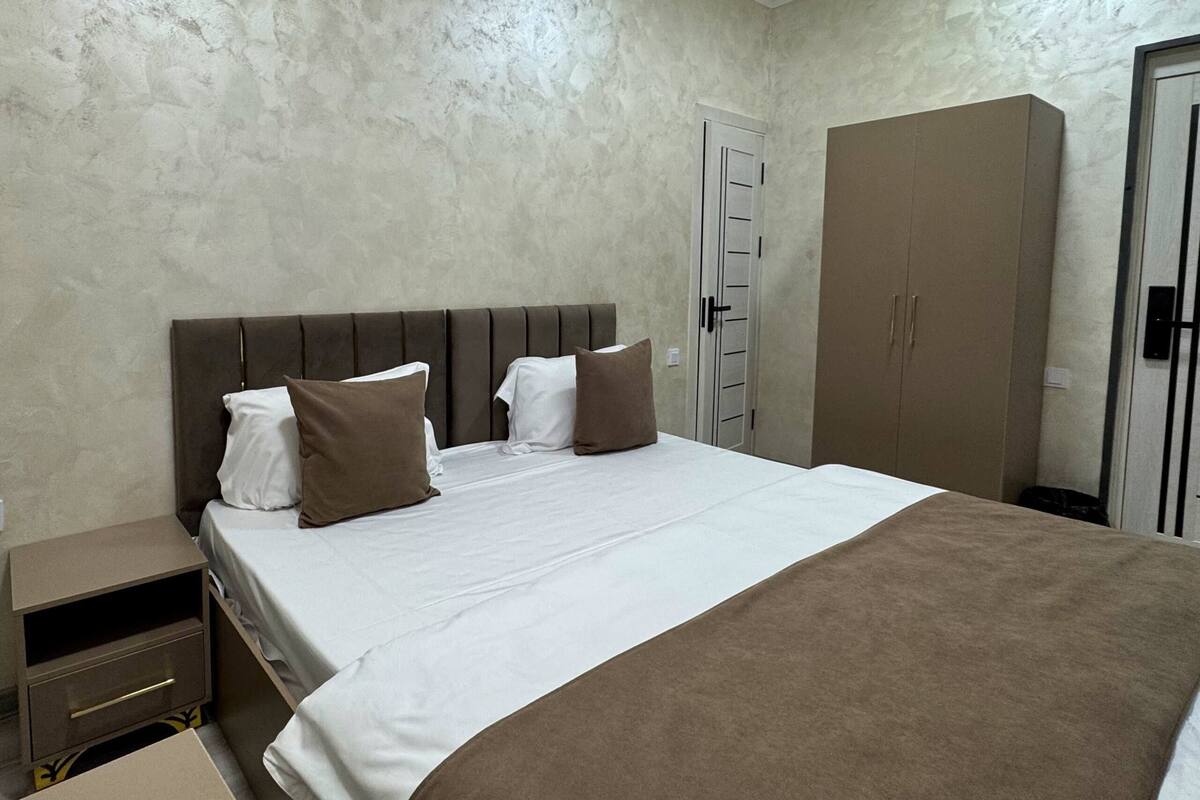 스탠다드 더블룸 | 이집트산 면 시트, 고급 침구, 노트북 작업 공간, 무료 WiFi