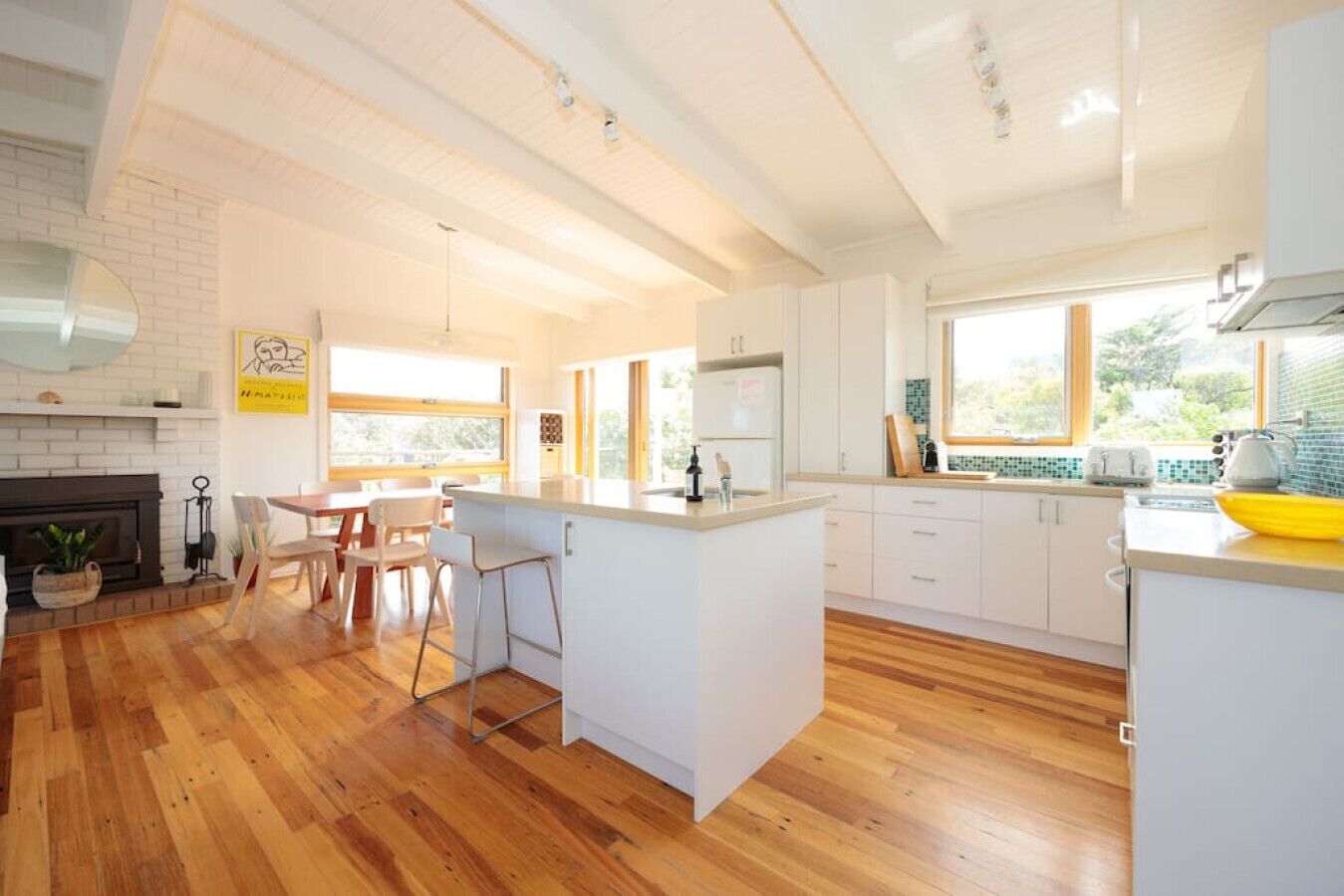 Fridge, coffee/tea maker, cookware/dishes/utensils