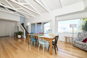Dining - Bluff Vista - Ocean Grove (Ocean Grove)