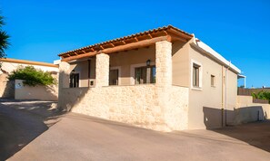 Exterior - Villa di Capaka Private Pool (Roupes)