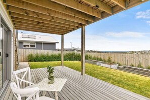 Outdoor dining - ALMA - sun filled stylish beach house (Torquay)