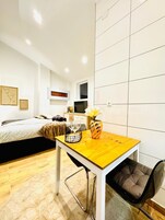 Apartamento básico | Tabla de planchar con plancha